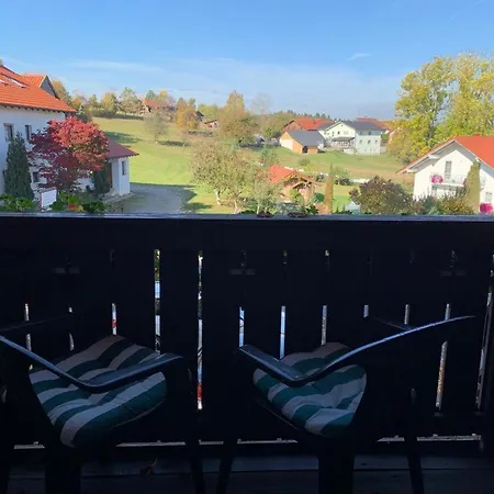 Affittacamere Zur Linde Traitsching